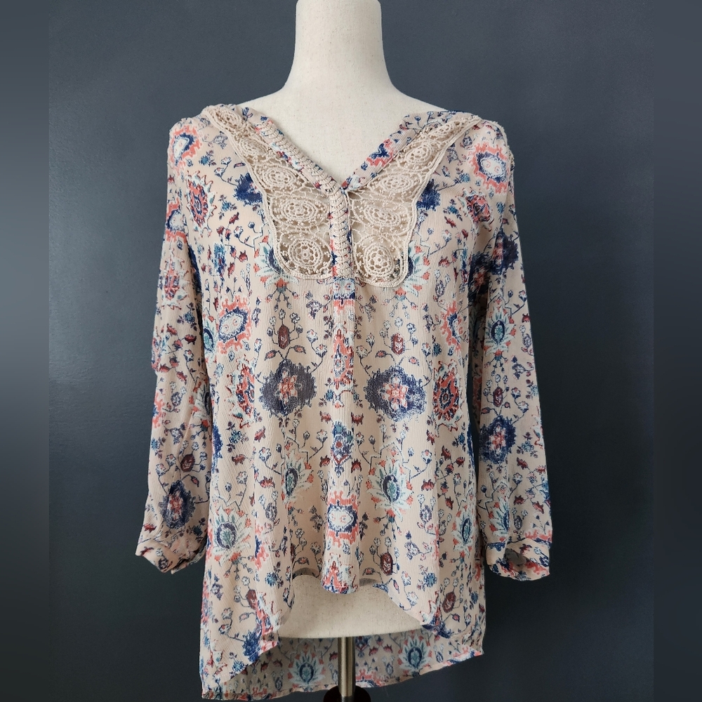 Maeve Women's 10 Semi Sheer Western Paisley Hi-Lo Beige Lacey Blouse EUC